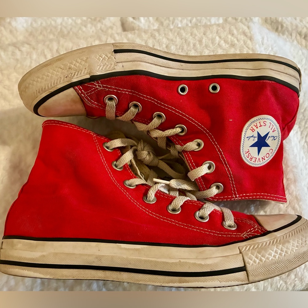 Converse Chuck Taylor Red Canvas High Top Sneakers Skate Punk Grunge Street Sz 7 - Picture 10 of 12